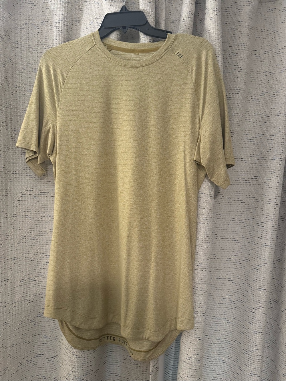 Men's Lululemon Short Sleeve Shirt - mustard